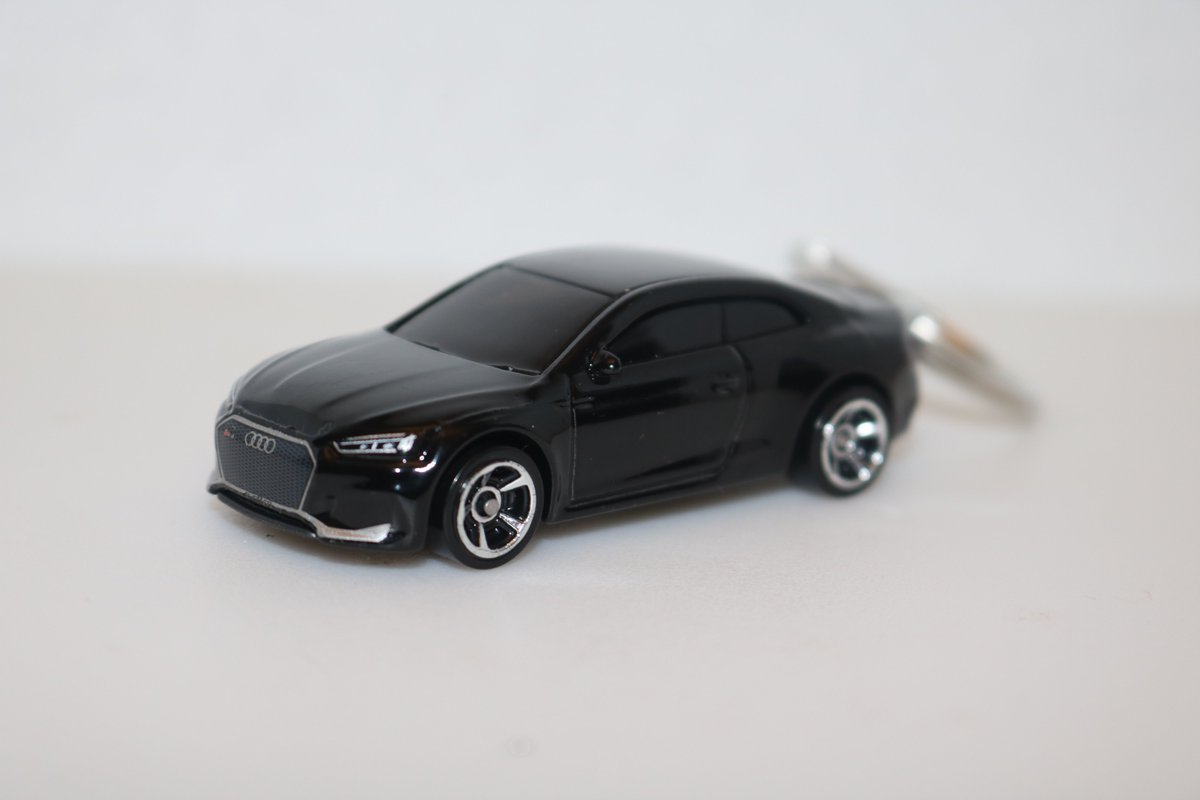 pat_uptagrafft's tweet photo. #carkeychains

I convert Hot Wheels and Matchbox cars into cool custom keychains!   Check it out! https://t.co/qwcX8L4I2d