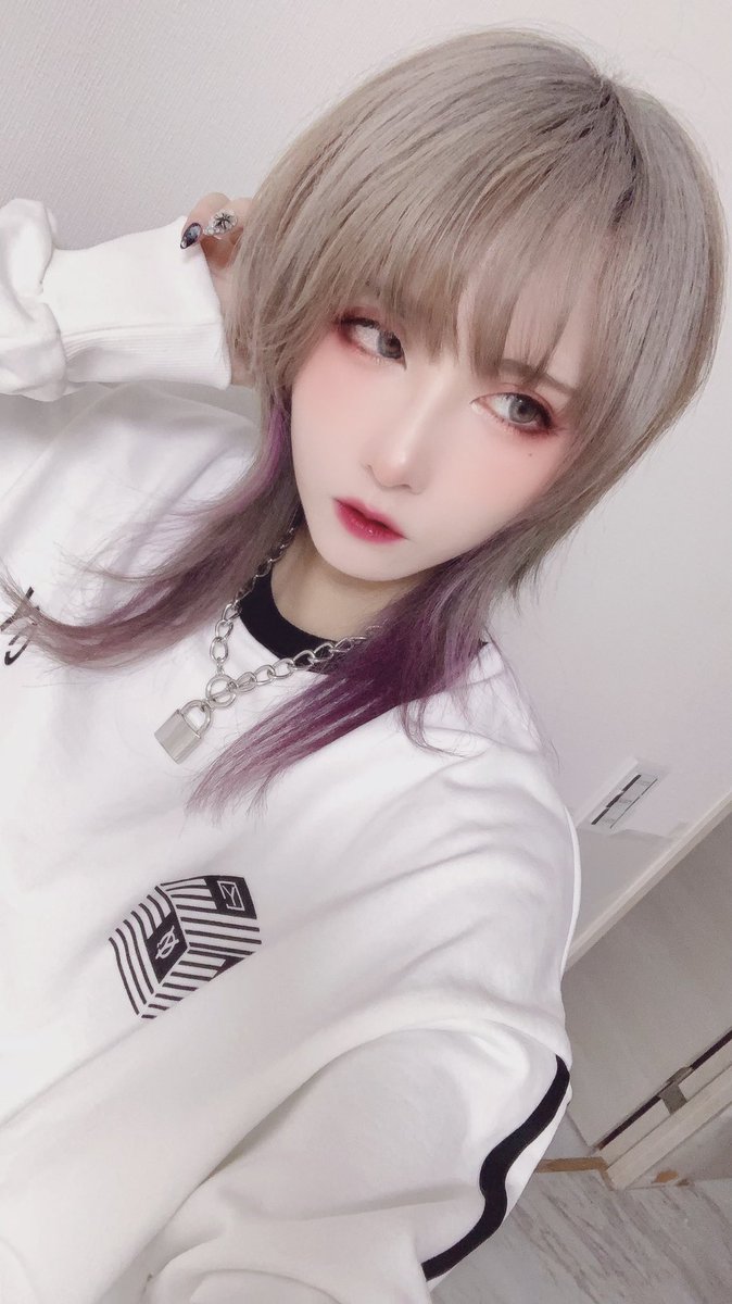 青木志貴 しごおわ 今日も仕事が楽しい1日でした 3 ヽ 今日のお洋服は上下oyにpradaのブーツに1500円のバケハ 最近oyのお洋服がお気に入りです パンツのラインがリフレクターになってるからフラッシュ撮影するとめっちゃ映えるぞ T Co 青木志貴 しごおわ 今日も仕事が楽しい1日でした 3 ヽ 今日のお洋服は上下oyにpradaのブーツに1500円のバケハ 最近oyのお洋服がお気に入りです パンツのラインがリフレクターになってるからフラッシュ撮影するとめっちゃ映えるぞ T Co