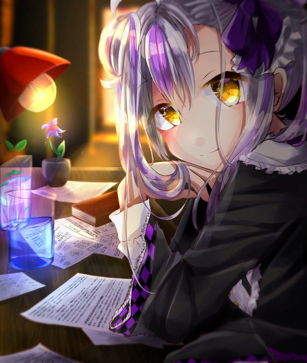 犬狸はに兎 みてこれ 唐突 1枚目が中一のイラスト描き始めたときの絵で 2枚目が始めてデジタルイラスト を描いた時の絵で 3枚目が高一の秋くらいに描いたやつで 4枚目がﾒﾁｬ最近の絵 たち