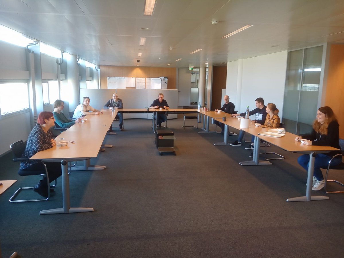 De voorbereiding van de Meeting of Minds in de Smart &amp; IT HUB bij <a href="/TechLokaal/">Tech-Lokaal M&W</a> is in volle gang! Helemaal in stijl met Drutense erwtensoep. 

<a href="/gemeentedruten/">Gemeente Druten</a> <a href="/JohanReijers/">Johan Reijers</a>