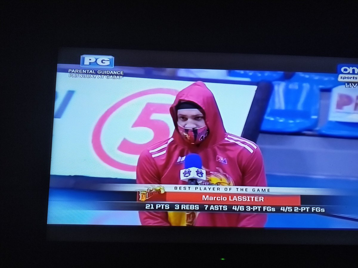 itsmaymaria's tweet photo. Best player of the game!!! Injured who? #SuperMarcio #SaltBae https://t.co/5X9r3IrCqr