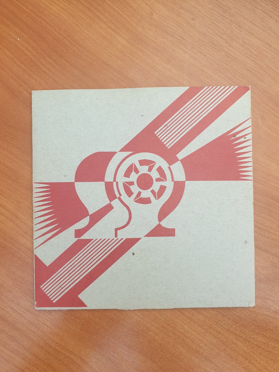  #NewOrderInOrderProcession. R.O.NP: "Soft"EGG: "Hard"Was this a double A side from the outset? Always loved Procession, needs an outing live again I am sure. Must be the  @stephenpdmorris lyrics .I only ever had the red sleeve.