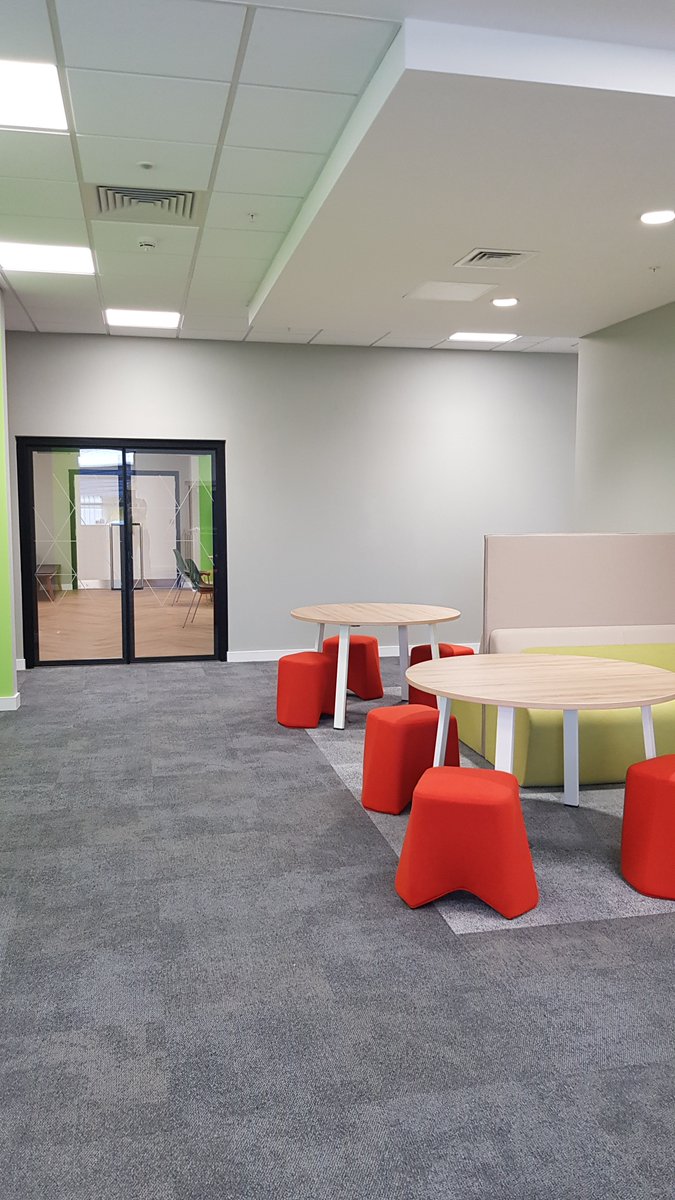 FloorForm's tweet image. Attractive design elements to this office carpet tile fit-out.