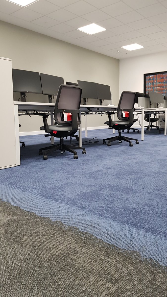 FloorForm's tweet image. Attractive design elements to this office carpet tile fit-out.