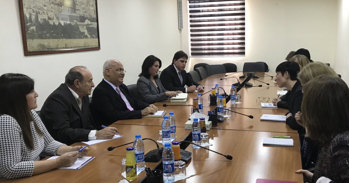 NorwayMFA's tweet photo. I extend my deep condolences to the family of Saeb Erakat, PLO &amp; the Palestinians, whom he represented so vigorously. Dr Erakat will be remembered for his tireless devotion to peace &amp; a negotiated 2state-solution. I will remember with fondness our meetings 
- FM #EriksenSoreide https://t.co/wAm2oBdywX