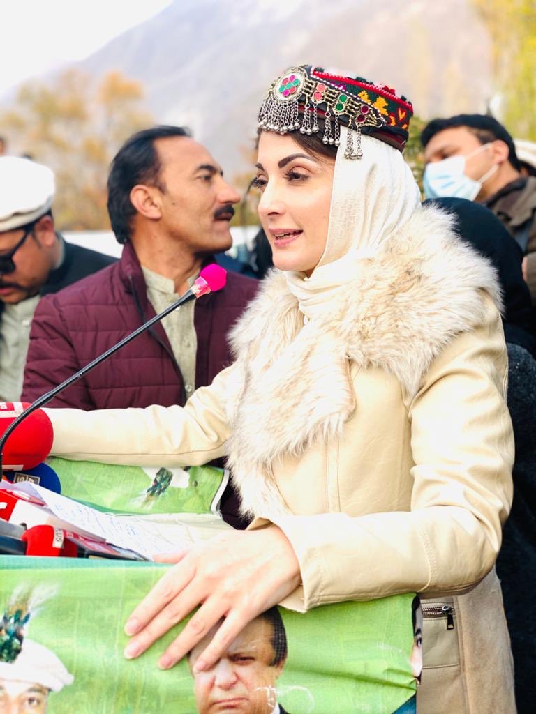 MaryamNSharif's tweet photo. Astori Maryam ☺️ https://t.co/jXMGaqb9tn