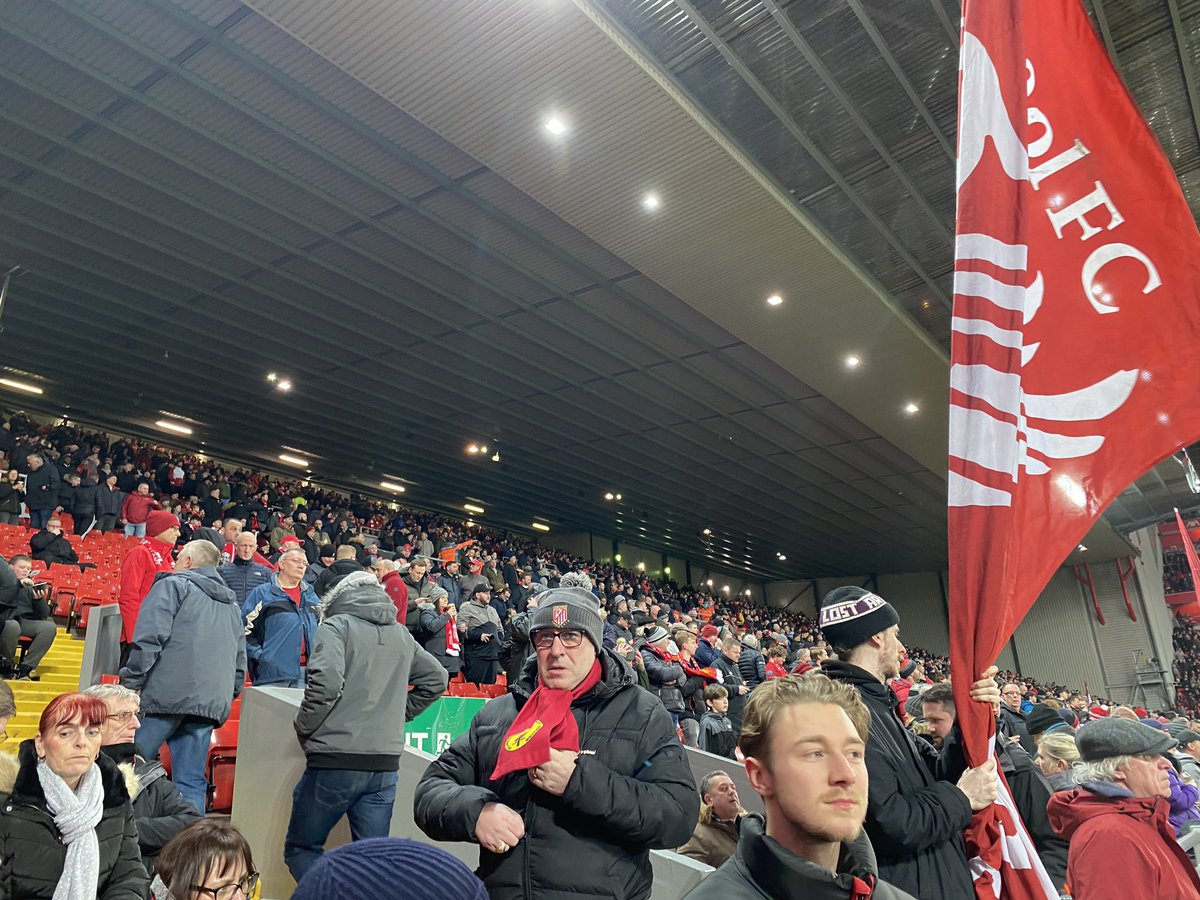 ynwarono's tweet image. Took my son to Anfield on Feb 25. Super game with West Ham that we somehow came back to win 3-2. Best father son experience of all time!!! Been a fan for 32 years, first time I’d been there. Didn’t realize that the world would go upside down in a few weeks or so. #bbcfootball