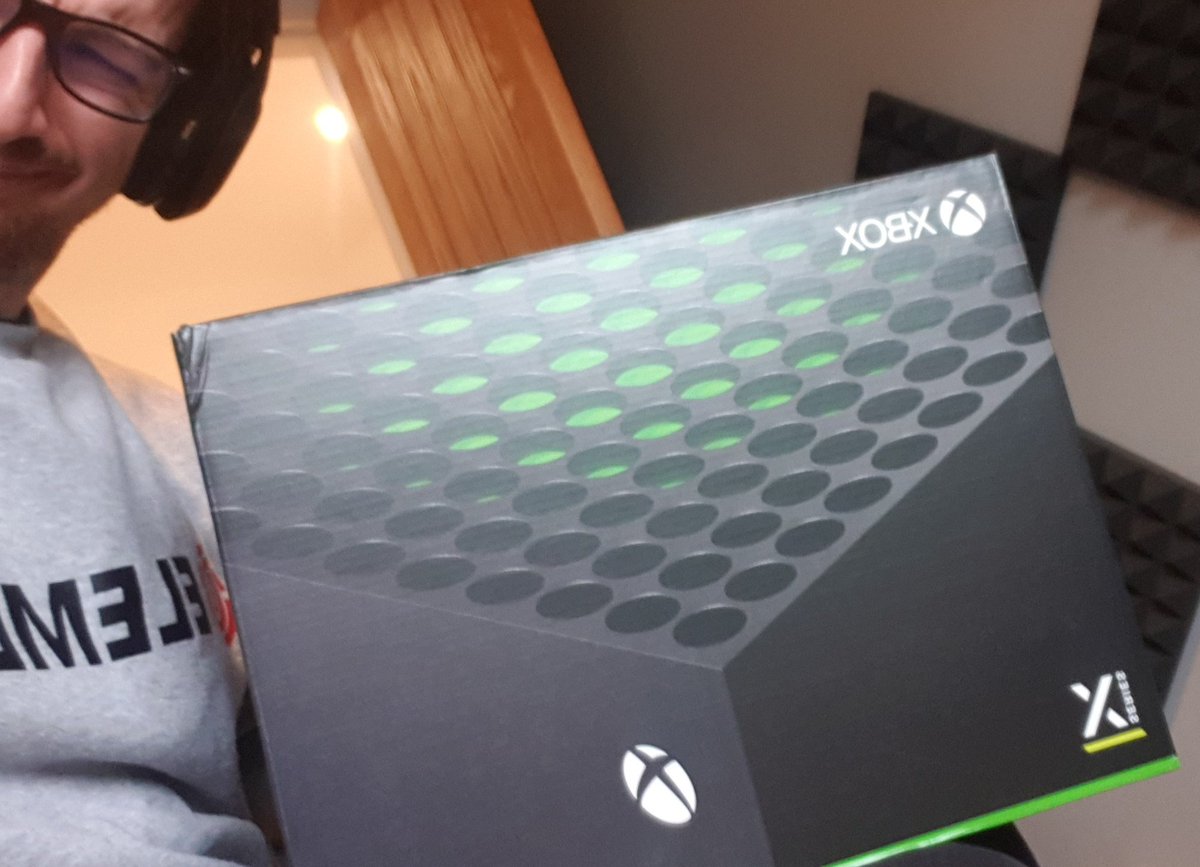 IAm8BitRyan tweet picture