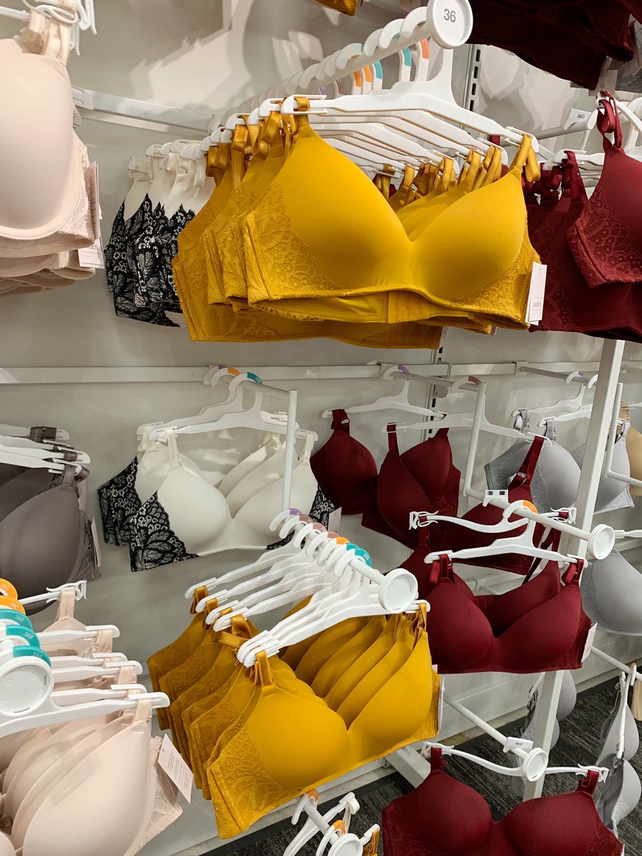 There’s nothing better than a freshly deep zoned bra wall. Awesome job, DBO Kailey!! #standards #guestready #proudTL <a href="/KamilaHoss/">Kamila Hossan</a> <a href="/kristi_mac/">Kristi Darling</a>