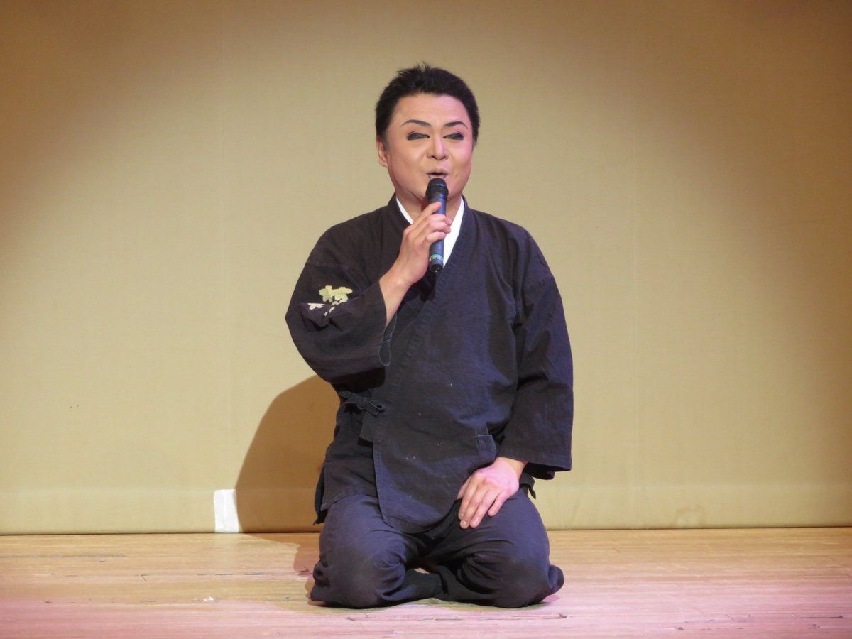 山名屋浦里 山名屋浦里