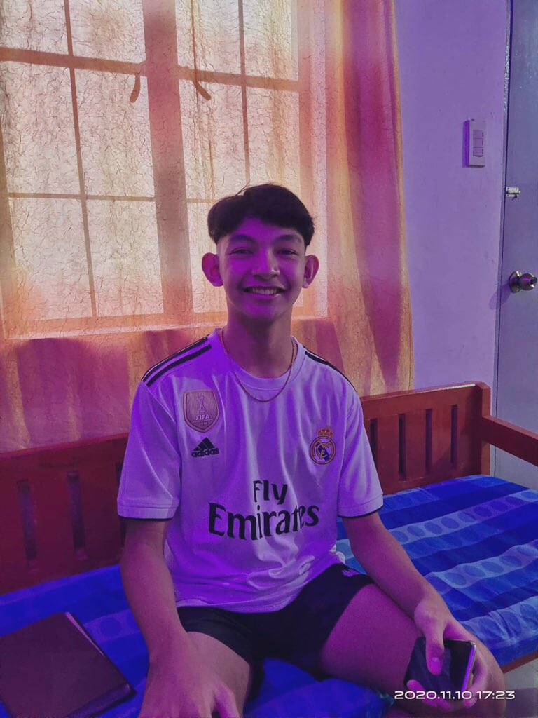 titancdvz's tweet photo. 🥀 https://t.co/eud4vBzQQV