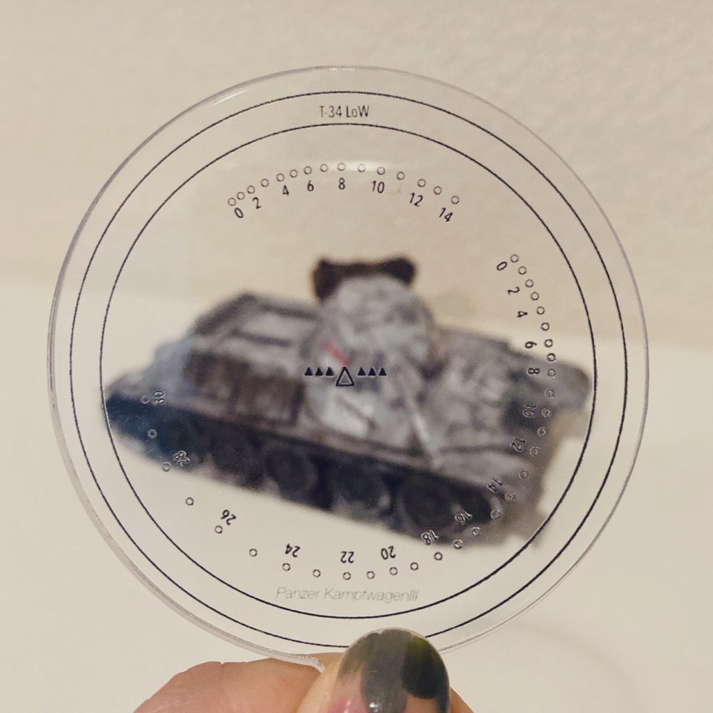 55tabasu's tweet photo. 11/14むですが、みまさかさんのスペースにレティクルアクキー
を委託させていただきます！
サンプルも飾る予定ですので、サイズ感など悩まれている方がいらっしゃいましたら現物ご確認にいらしてください。

会場頒布価格＆��まけでレティクルステッカーがつきます。よろしくお願いします🥰 https://t.co/G0fhG0iQfI