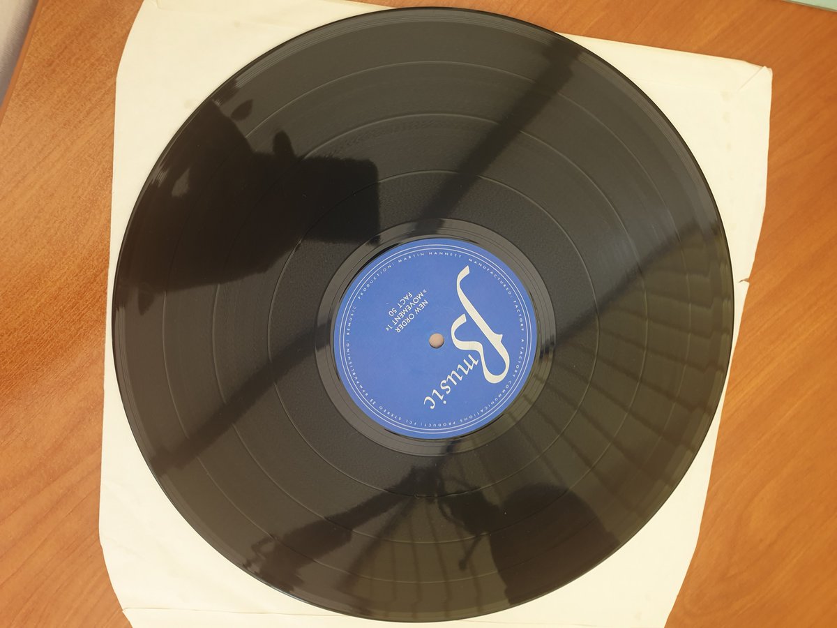  #NewOrderInOrderMovement. 2 of 3 versions here.No real inner sleeve but FCL logo incorporated on inner.UK R.O.N.Side 1 – no noteSide 2 "MPO FACT50 Bs"Also hessian / linen boxed cassette. Were these released with the albums or later? Can't remember.