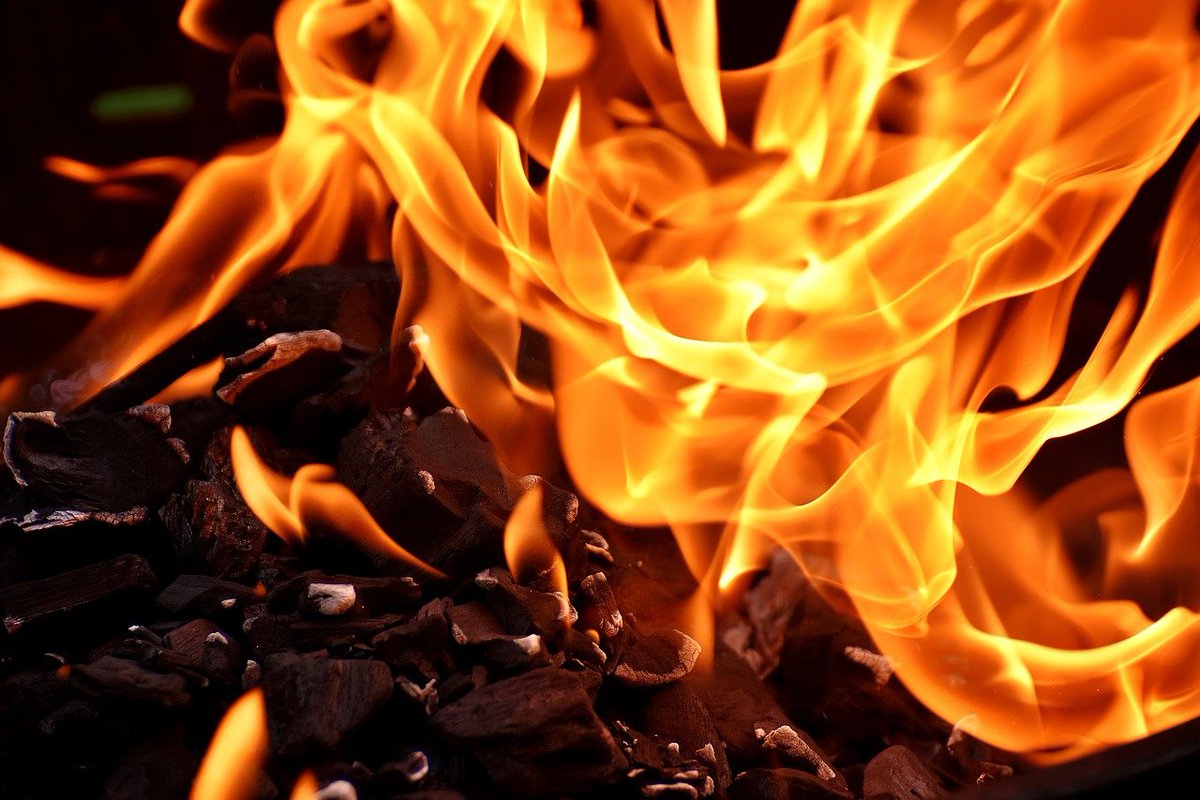 Research from a leading insurance company reveals that 480 UK primary and secondary schools had fire outbreaks last year... 

ow.ly/NsK050CgvNJ