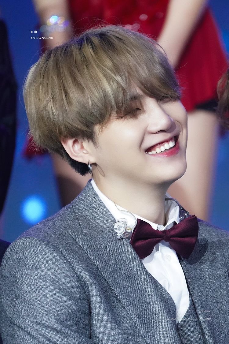 Look at that gummy smile