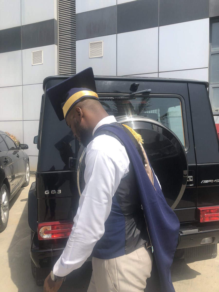 thatnaza_'s tweet photo. 🎓2015-2020 #BSC #DanielGeneration2020
#RUNVirtualConvocation
I’m more than grateful Lord⚡️ https://t.co/psKSLOcECV