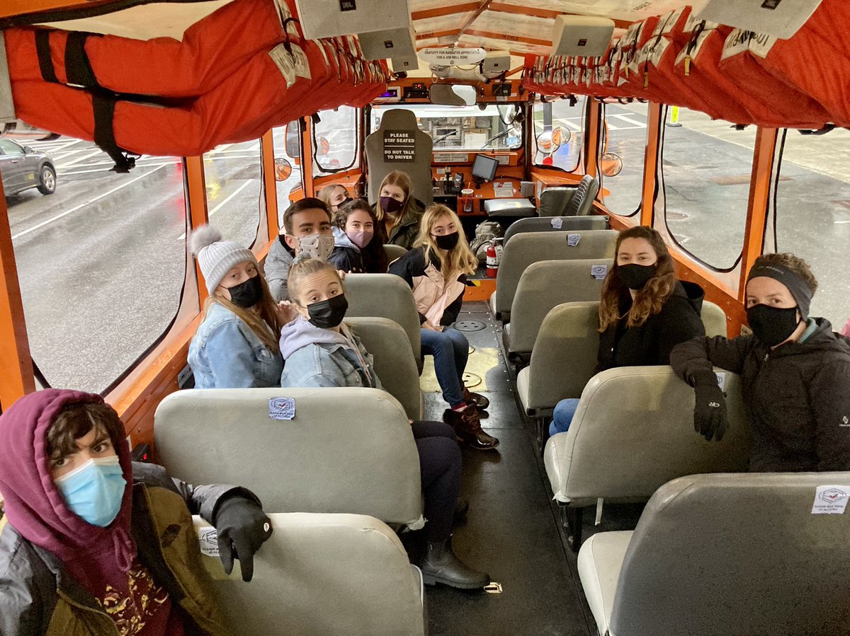 TheNUinProgram's tweet image. We love learning and taking adventures! The Green Line Community has been quite busy engaging in conversations around race and ethnicity, taking hikes and tours, and picking and eating delicious apples. Cheers to even more programs and bonding opportunities in November. #NUin2020