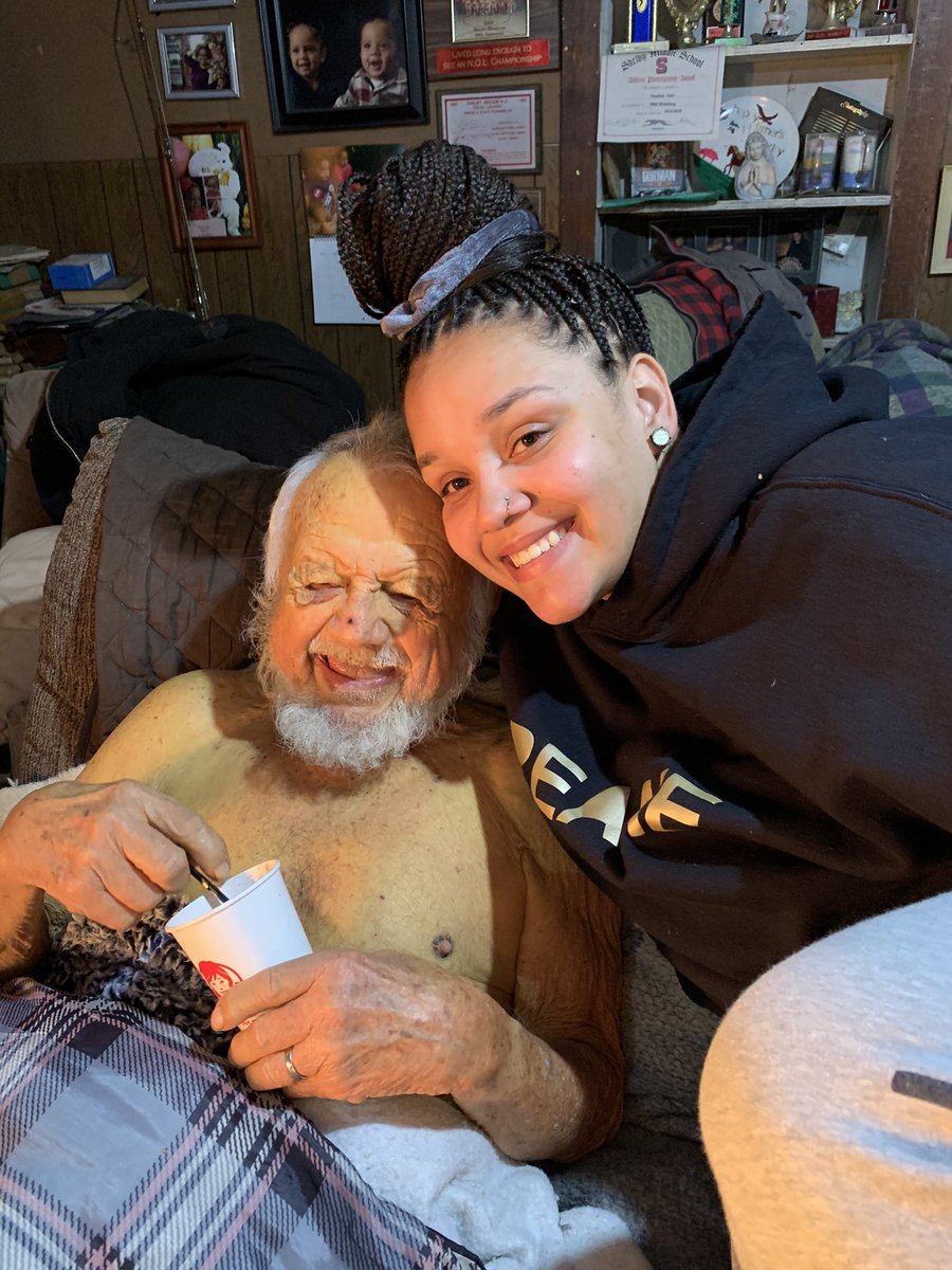 tcain98's tweet photo. 22 years with you by my side EVERY step of the way, you were never supposed to leave me here without you💔💔💔 you fucked me up with this one 💔💔💔 I love you always and I’ll miss you forever G 🥺 https://t.co/bAh8c977K9