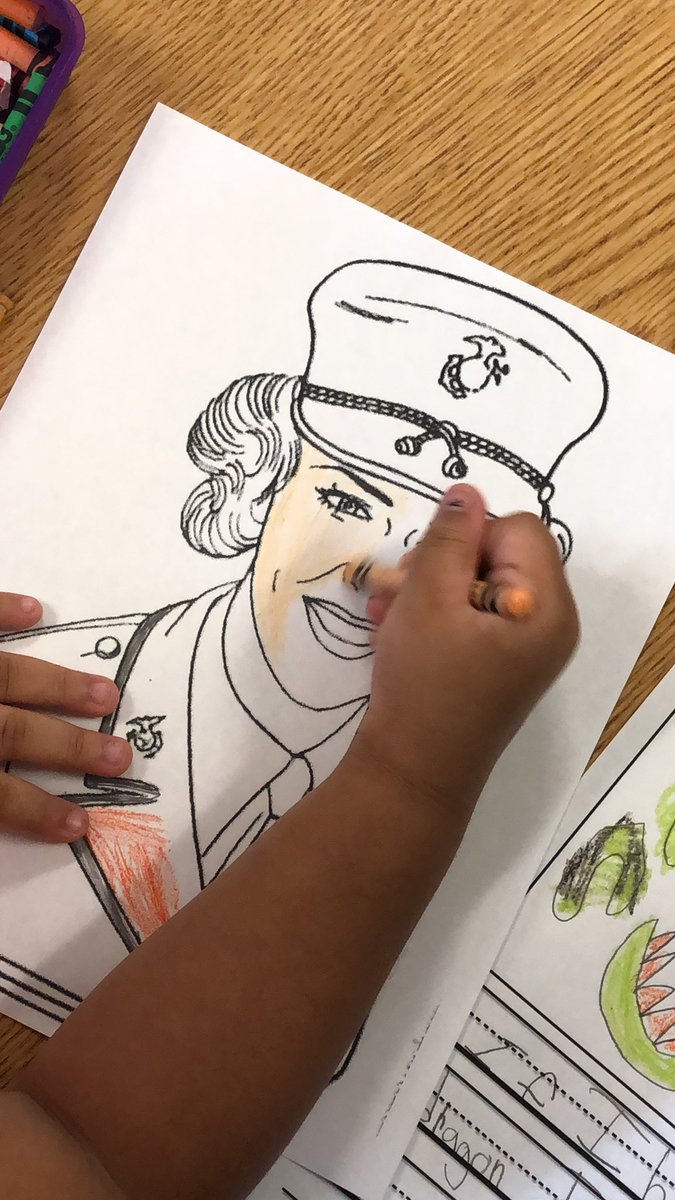 Karlaskinders's tweet photo. Celebrating the Marine Corps birthday! Thank you to my fellow kinder teacher Ms. Hurst for your service. @ClarkstonTISD https://t.co/rZ4cof5O2n