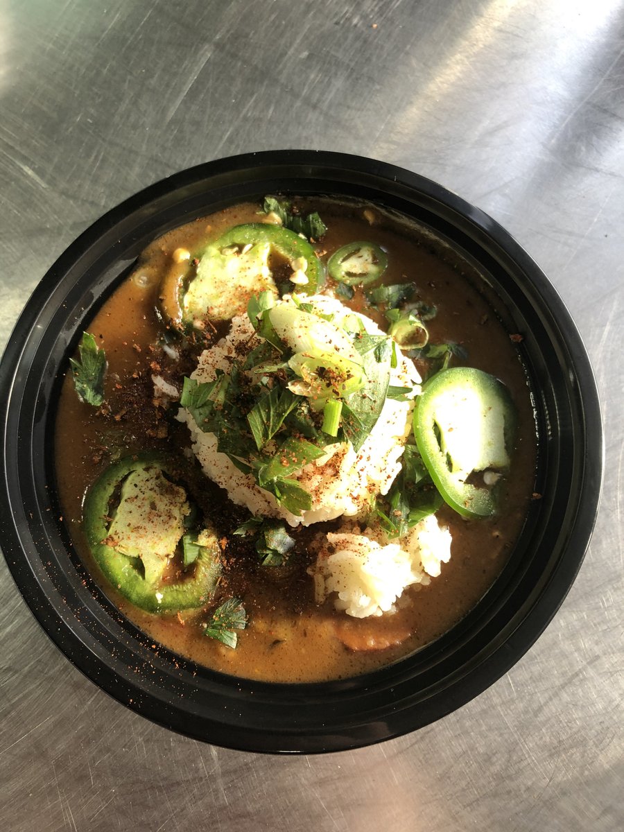 cravincreole's tweet image. #gumbonation in Vegas! 
Have your gumbo how you like it! 
Add fresh herbs and seasoning to spice it up! 
Add shrimp or a blackened chicken wing to create your #bayoubigbowls 
📲 Menu at CravinCreole.com 
📍 Locations at CravinCreole.com/calendar