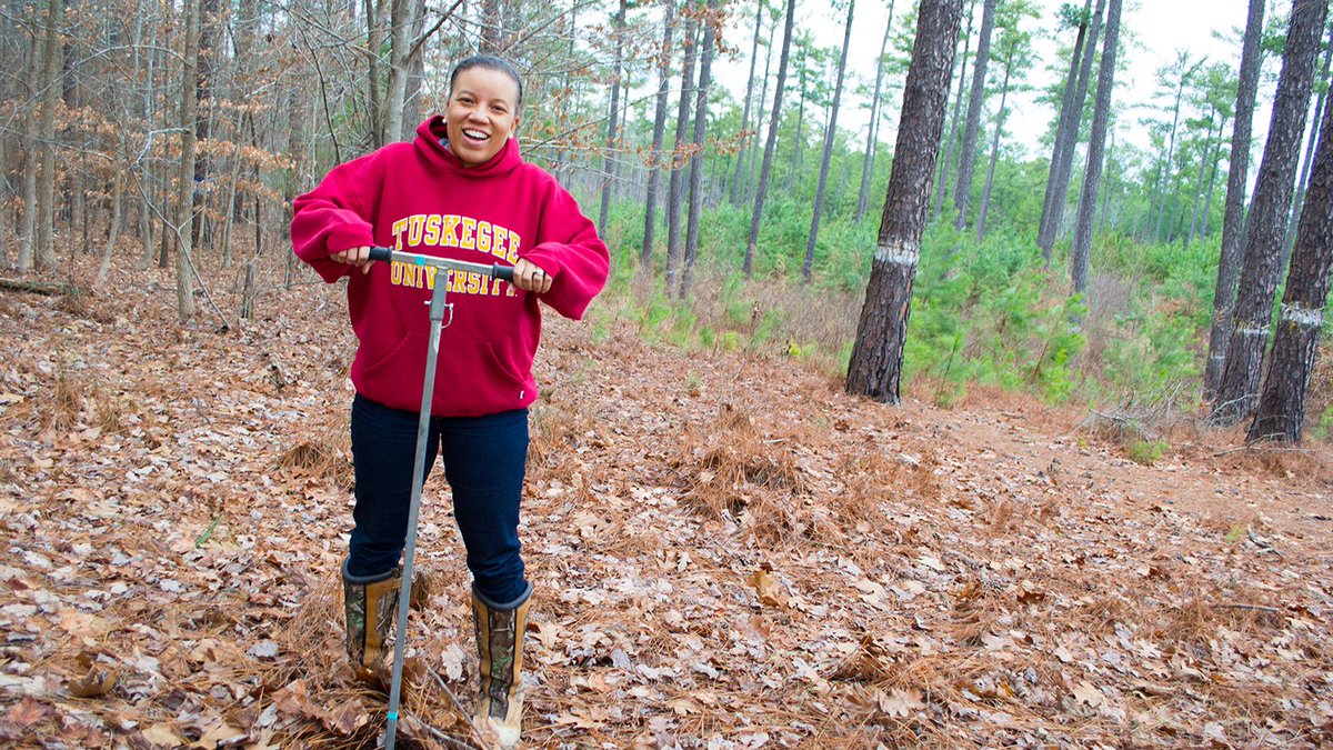 NCStateCNR's tweet photo. As a member of the @ESA_org’s Diversity, Equity, Inclusion and Justice Task Force, Dr. @zakiyaleggett will support Black, Indigenous and other people of color on their journey to becoming ecologists. https://t.co/v2wcPMaiBa https://t.co/TxzkdxDJjy