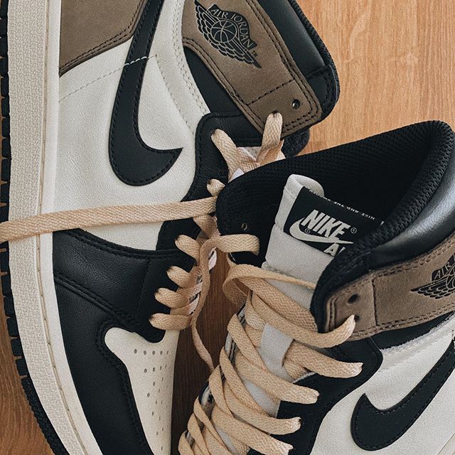 jordan 1 mocha coffee laces