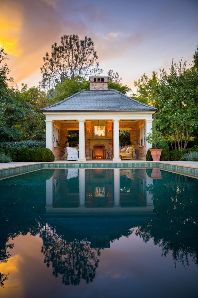 This month’s "Garden Tour Star" is British landscape designer Christine London. She has designed many spectacular gardens that have been featured on our annual Garden Tour. 

Visit our website to read our Q&amp;A with Christine as featured in our November Newsletter!