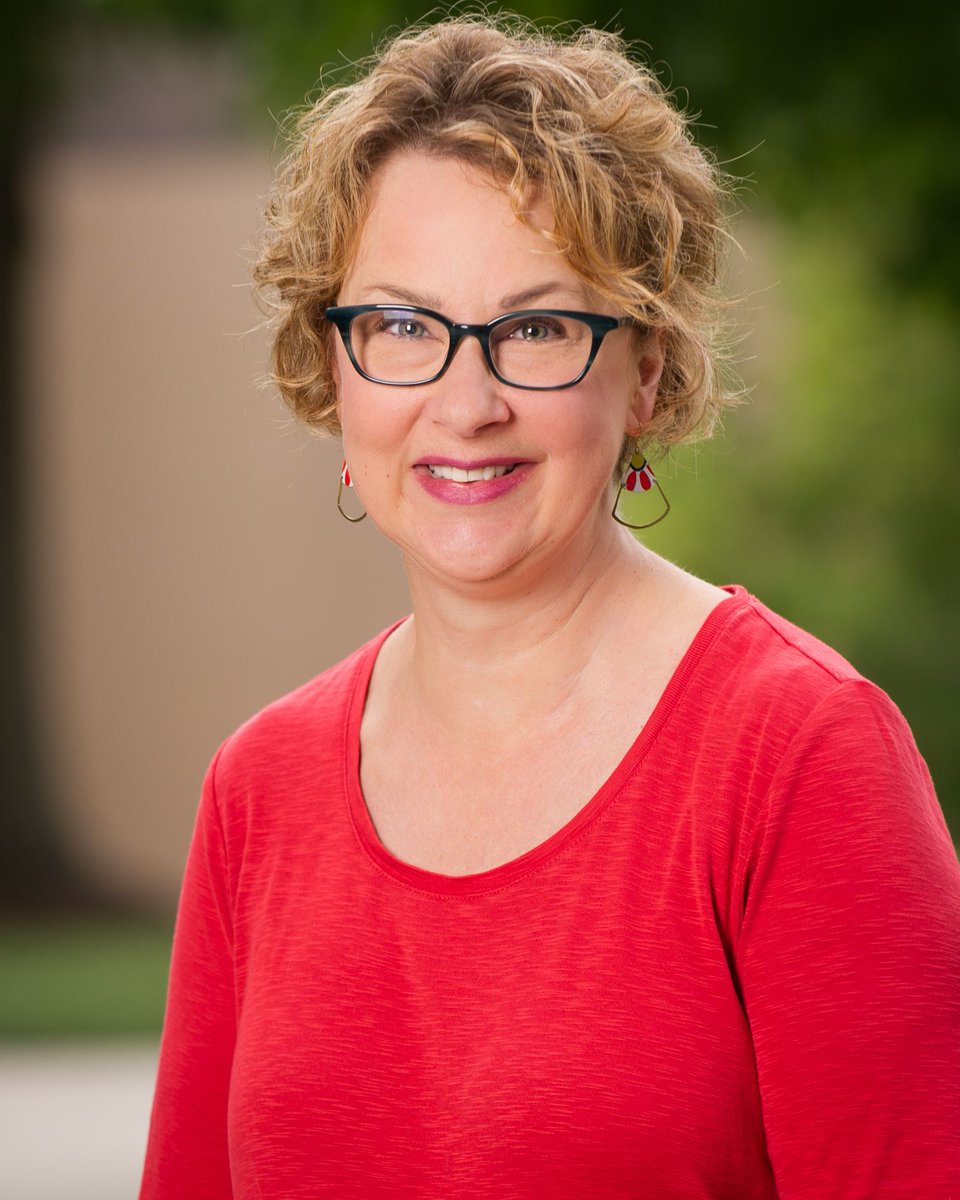 GreensboroDay's tweet image. 👏 Mrs. Jackson-Adams will present at the Call to Art: Un Conference, a national virtual conference for art educators. She will lead an online workshop to create a simple gratitude journal. #gdsbengals #gdsarts #constructivecontributors #arteducator