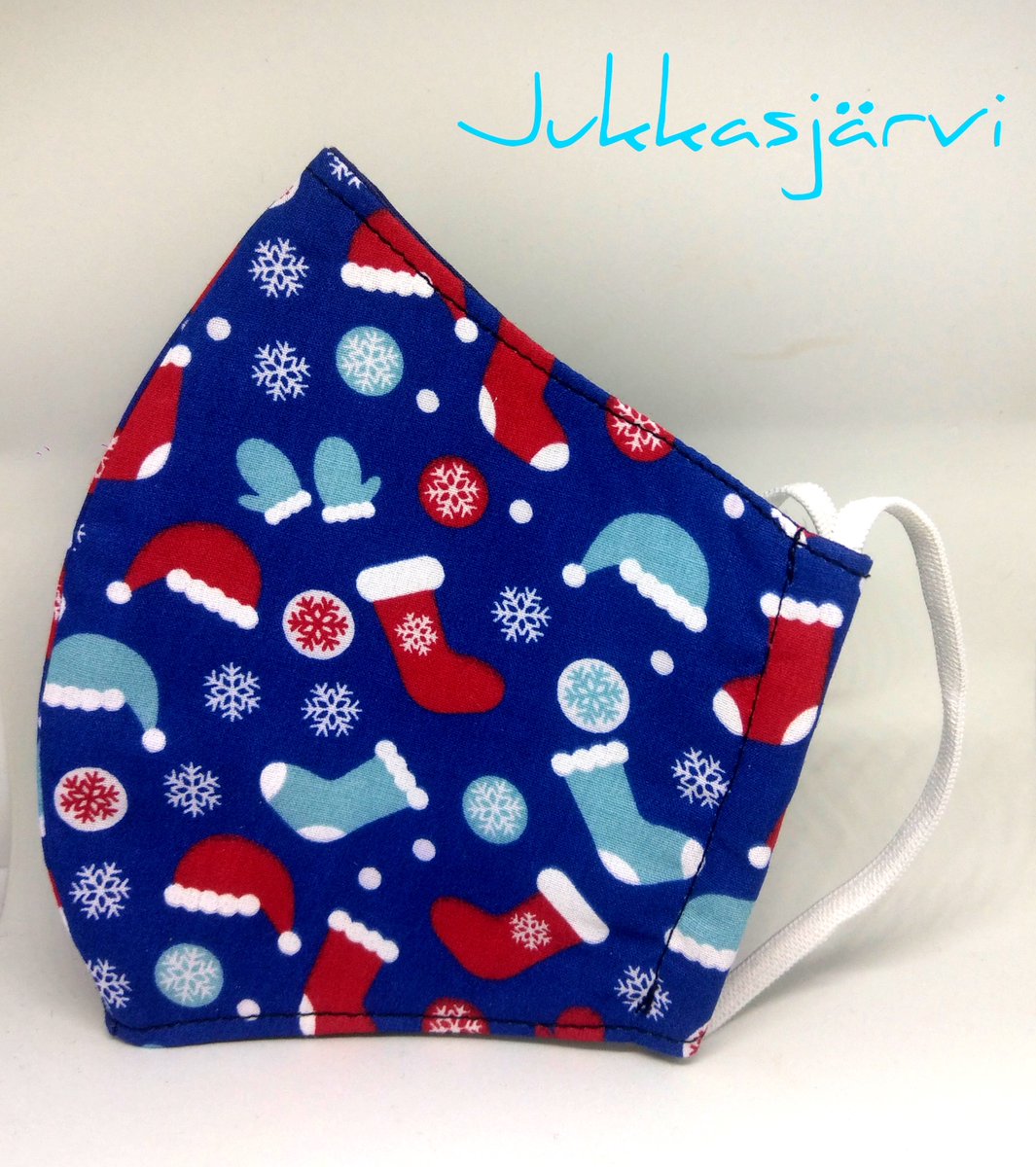 Handcrafted in Greece, 3ply face covering with two layers of 100% cotton fabric and one layer of gauze in between in a beautiful Christmas print! You want this? Get it here:
menandunderwear.com/shop/underwear…
