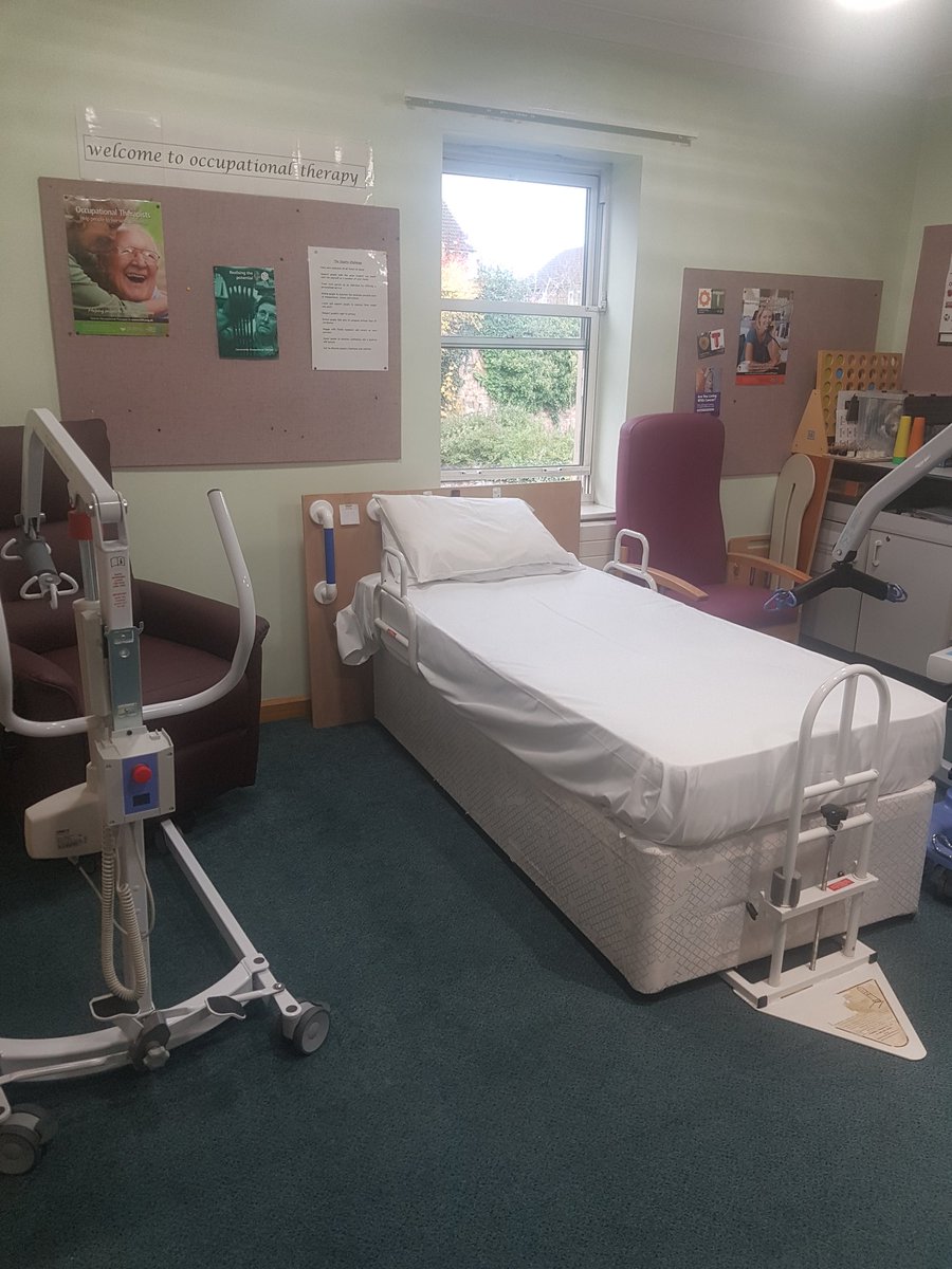 DawnScull's tweet photo. Fabulous resource at Ross Community Hospital for patients and staff  supporting early mobilisation and discharge planning. Great work Libby, Joy and 
Jennie 👏👏👏👏
@WyeValleyNHS @theRCOT @WVT_OT 
#PreventHAFD 
@woopar https://t.co/qp64fB4F8L
