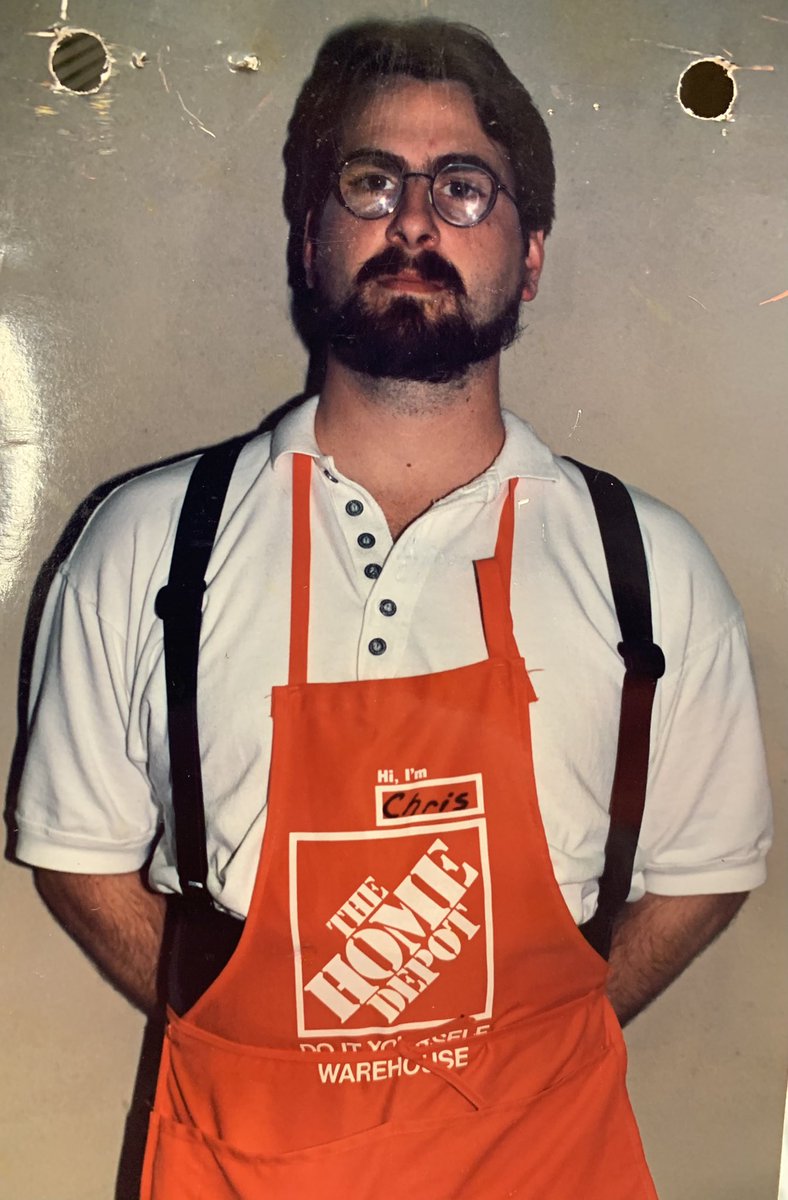 KaseyCardenas77's tweet photo. Happy 30th Anniversary to our PASA Chris Diorio! What a HUGE milestone!! Thank you Chris for your years of service and dedication. We truly appreciate all you do! @PatriciaTX4ever @roxinursox @riggster35 @JoePonce19 https://t.co/4xmk5cHhWv