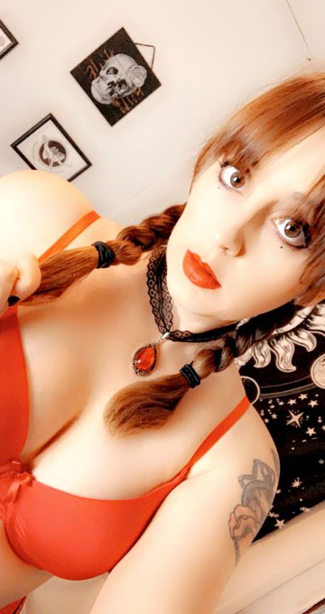 4.99 only fans! Link bellow! https://t.co/jp4QOoXJd6