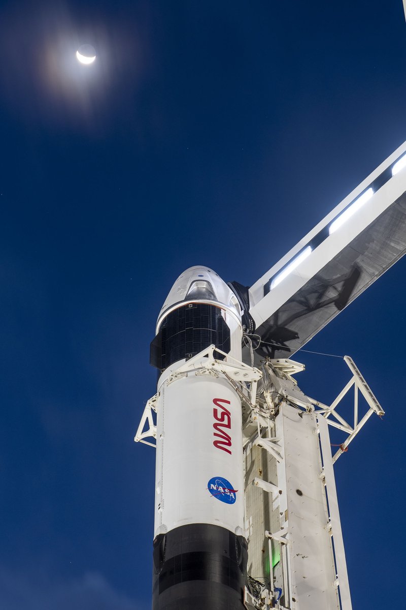 Falcon 9 and Crew Dragon vertical on Launch Complex 39A