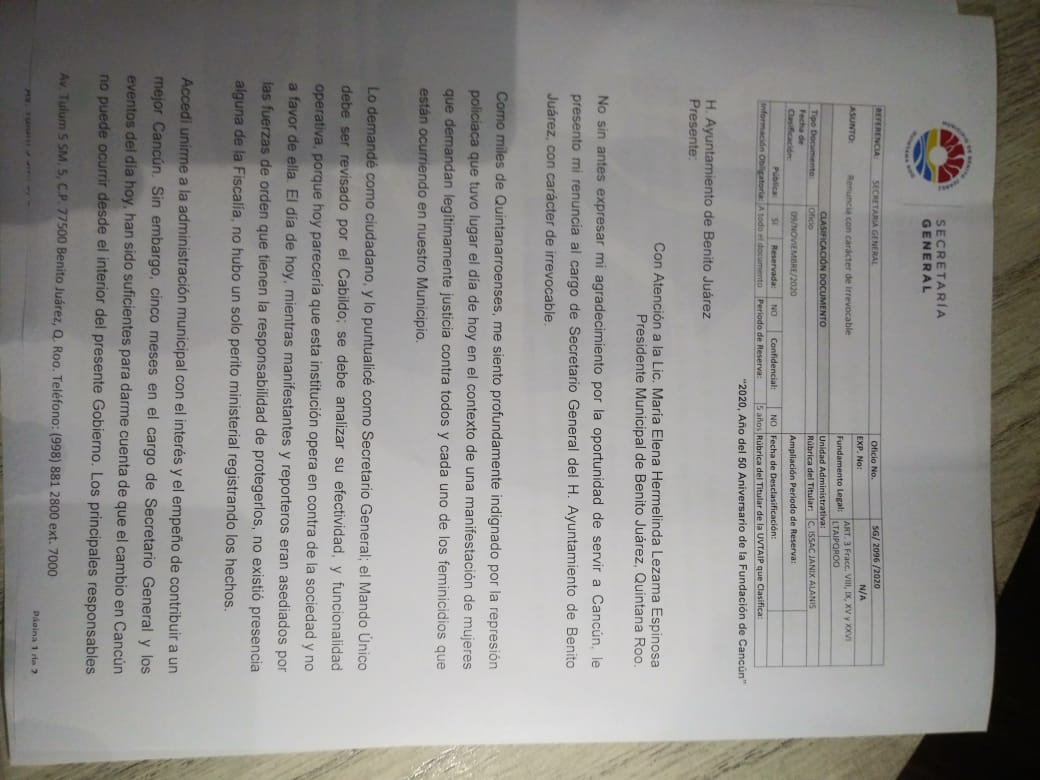 Noticaribe's tweet photo. RENUNCIA ISSAC JANIX A SECRETARIA GENERAL POR REPRESIÓN EN CANCÚN: Regidor con licencia se dice indignado por ataque a manifestación contra feminicidios y le da la espalda a Mara https://t.co/2s23sprwts https://t.co/6ovfkQc0aE