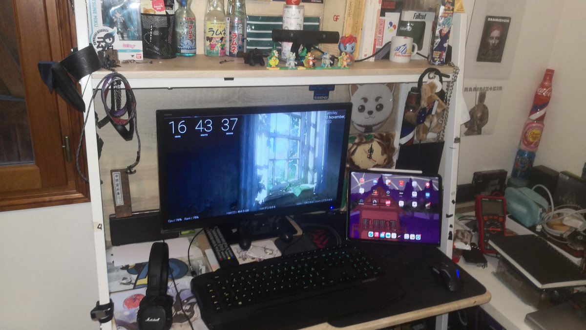 SoriFurry's tweet photo. What is your setup !
Share it UwU
- @Apple iPad Pro 2018 12.9"(for drawing & many other)
- @ROCCATFrance claver
- @NaconFR mouse!
- @SteelSeriesFR mouse carpet + anime carpets
- Sharp screen (yes a TV screen lol)
- Marshall helmet (for metal xD)
#Setup #furry #art #setupwork https://t.co/C5tCocaIf5