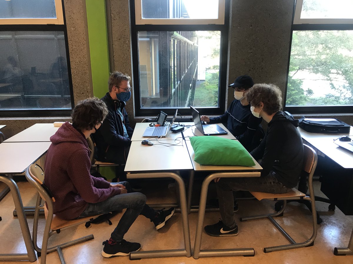 Anneke van den Engel tweet media