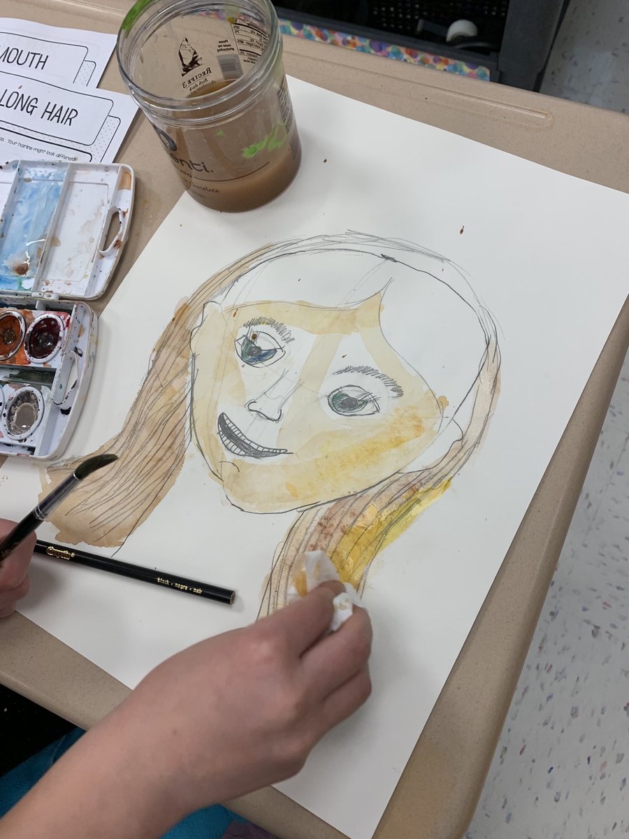 FW_SprinkleART's tweet photo. Some more self-portraits in 3rd grade...pure happiness! ❤️👫👭👬 https://t.co/5nN23DTbd4