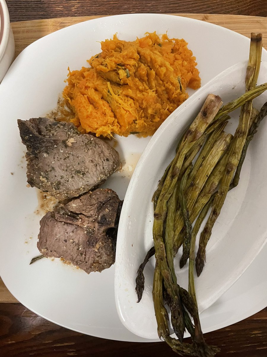 The way this lamb bout to SCHMACK