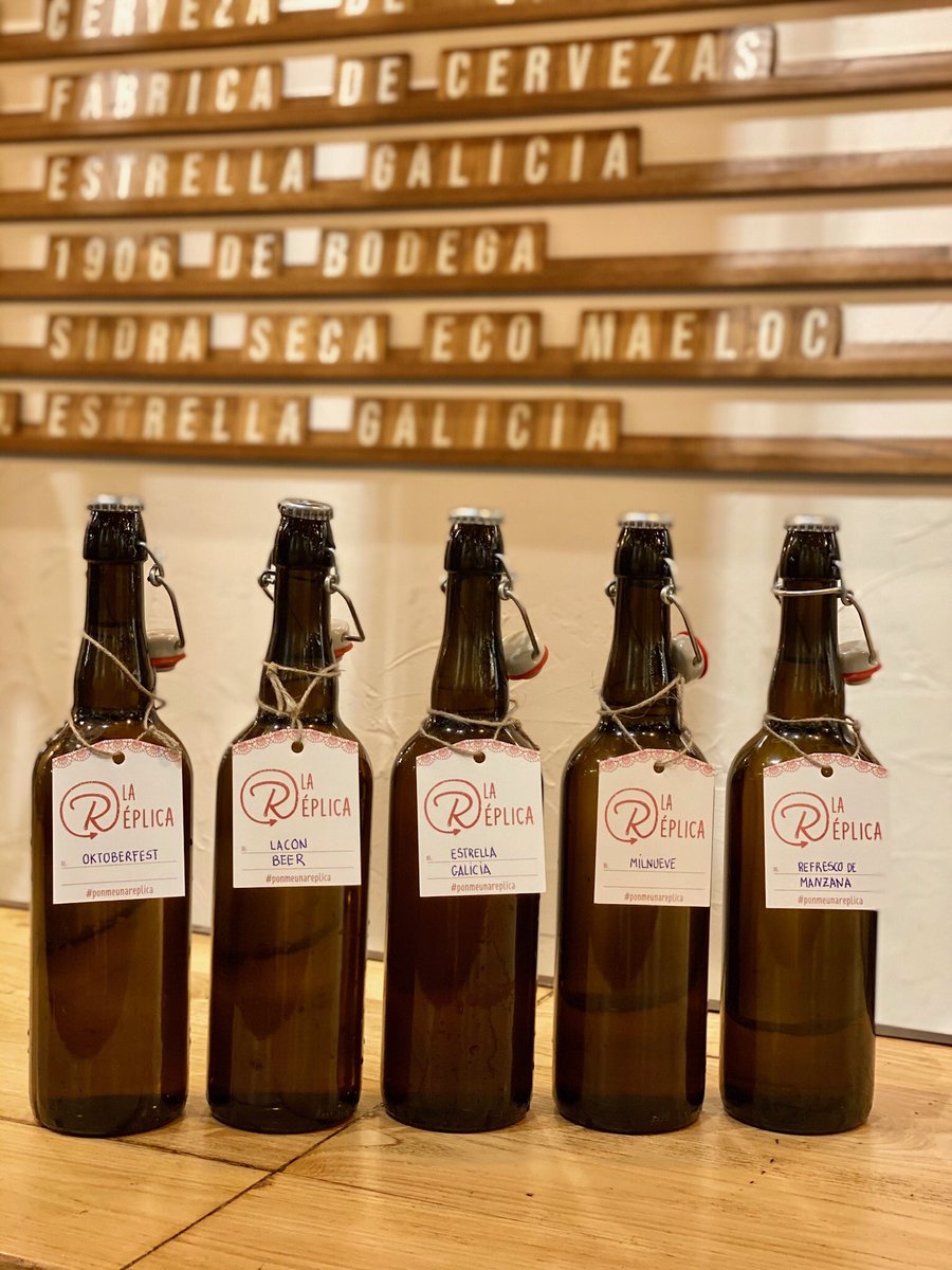 ¿Quieres una réplica de <a href="/LaTitaVigo/">La Tita Rivera Vigo</a> en casa? ¡No te quedes sin tomar tus bebidas favoritas y hazte con #LaRéplica y tómala en tu salón! ¡Recógela en @latitariveravigo o pídela a través de <a href="/glovo_es/">Glovo</a> y <a href="/justeat_es/">JUST EAT España</a>!
#PonmeUnaRéplica #CervezasdelaCasa <a href="/cervezas1906/">Cervezas 1906</a> <a href="/estrellagalicia/">Estrella Galicia</a>