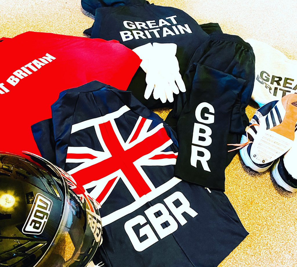 mel_haslam23's tweet photo. Tomorrow then 😍 🙏
•
All packed 🇬🇧🛷
•
#bobsleightraining #bobsleigh #britishbobsleigh #germany #ready #excited #focus #keeppushing #luckyegg #bbsa #enjoyit #allpacked #seasonstarts #trainingcamp #europeancup #keepsliding
@The_BBSA @RNWSA @NAVYfit @HMSsultan https://t.co/kqNuEk0mWH