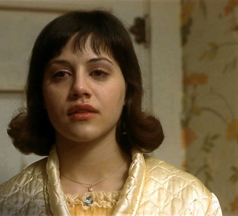 Gibboanxious's tweet photo. #InRemembrance of Brittany Murphy (10 Nov 1977 – 20 Dec 2009)
her top 10 movies:
10. Sidewalks of New York
9. The Dead Girl
8. Happy Feet
7. Riding in Cars with Boys
6. Drop Dead Gorgeous
5. Girl, Interrupted
4. Clueless
3. Freeway
2. 8 Mile
1. Sin City
#Shellie #AlexLatourno https://t.co/iZm1K1UmKt