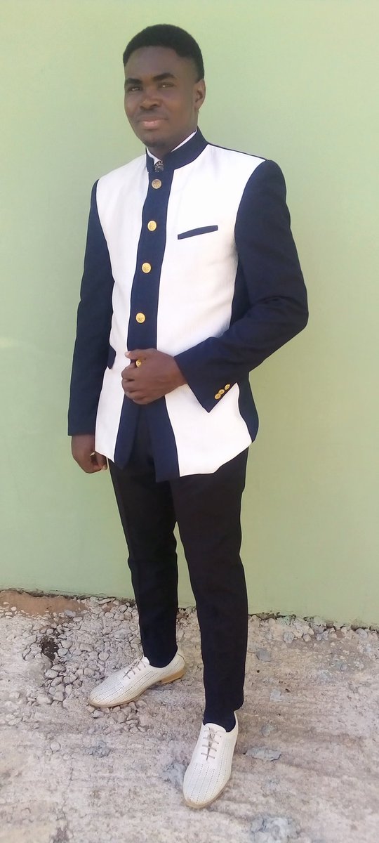E_Obande's tweet photo. Thank God it's a wrap. B. A holder. 👨🏽‍🎓👨🏻‍🎓🥂 
#DanielGeneration2020
#RUNVirtualConvocation https://t.co/NWbew1wA0K