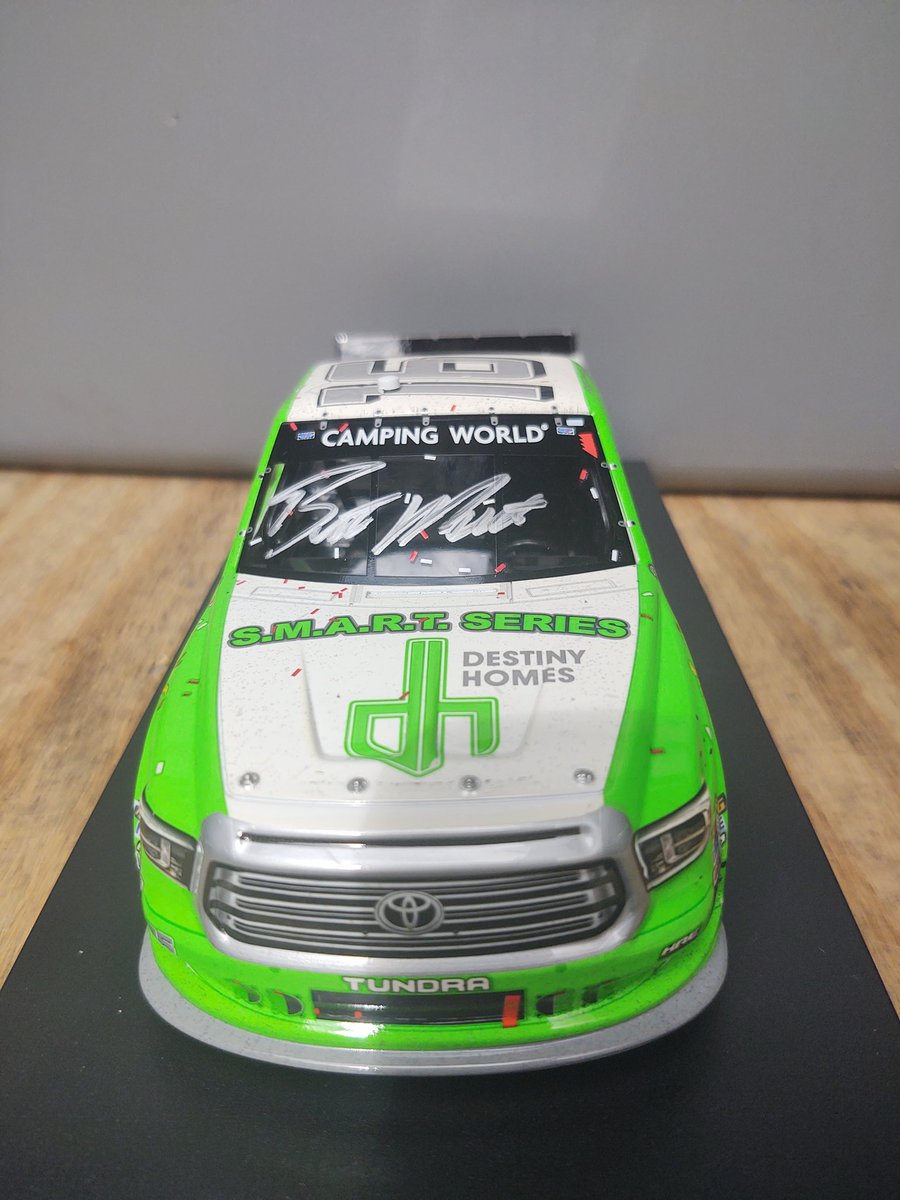 DegasGarage's tweet photo. Today we have a 2018 @Brett_Moffitt #16 S.M.A.R.T. SERIES Destiny Homes Iowa win with a silver autograph. This is 1 of 96 to be produced like this. The Green and white just has a great flow on this truck. @low_nascar @Cards2P @JCCaptures1977 https://t.co/TaGSJOnqEi
