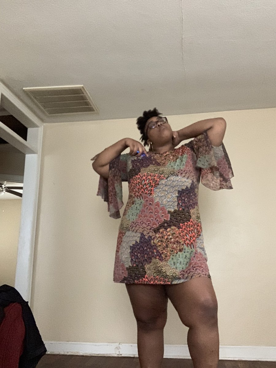 madamejaybear's tweet photo. I’m terrible at taking full body pics $erve me anyway FinD ChubbyFinD EbonyFinD @ebonydompromos @rtfindom @bratdommes @rt_fin_dom @RTDommes https://t.co/mjurebGfH9
