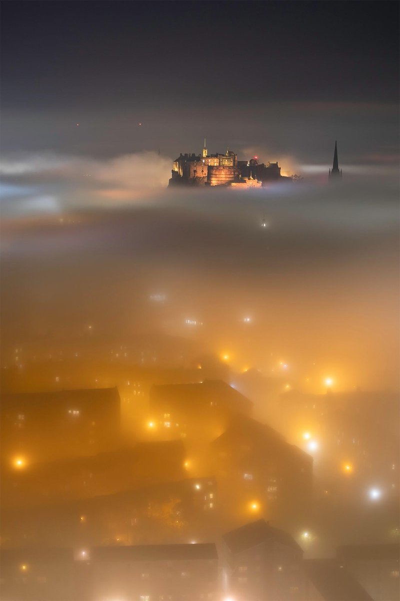 NatGalleriesSco's tweet photo. This staggering image of Edinburgh Castle wins the internet for today 😲

'Castle in the Cloud' was captured in the misty capital last night by Adam Bulley.

https://t.co/MSJ4SfRk81

If sharing, Adam's FB post said: "Please do not post this image on social media without credit". https://t.co/Q7DHpZgGfZ