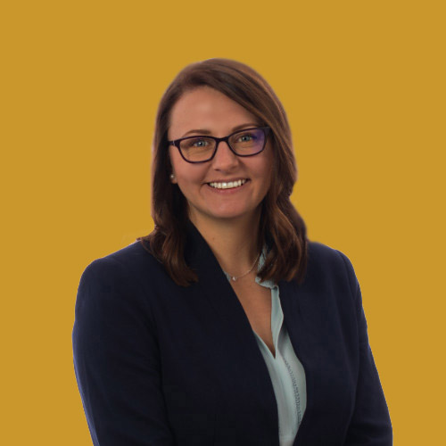 NDExecED's tweet image. Notre Dame MSBA alumna Emily Sowder shares how the Chicago program prepared her for a promotion and boosted her technical and interpersonal skills.

More: ow.ly/YfhT50CgLY1