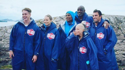 Awarded2u's tweet photo. Massive congratulations to the winning Red Team on ITV’s Don’t Rock The Boat. Great to see them sporting these wonderful medals. #awards #itv #dontrocktheboat #bespokemedals #unquiedesigns #television #itvrealitytv #itvhub #events https://t.co/PVc8wDbTlC