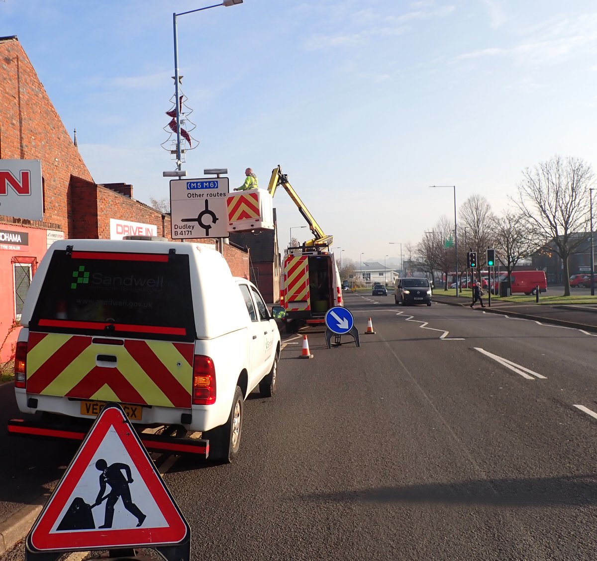 Christmas is coming! <a href="/Sandwellroads/">Sandwell Highways</a> have been busy putting up Christmas lights in Sandwell. Although we can’t have the usual switching on ceremonies, we can make our towns look festive #CouncilsCan