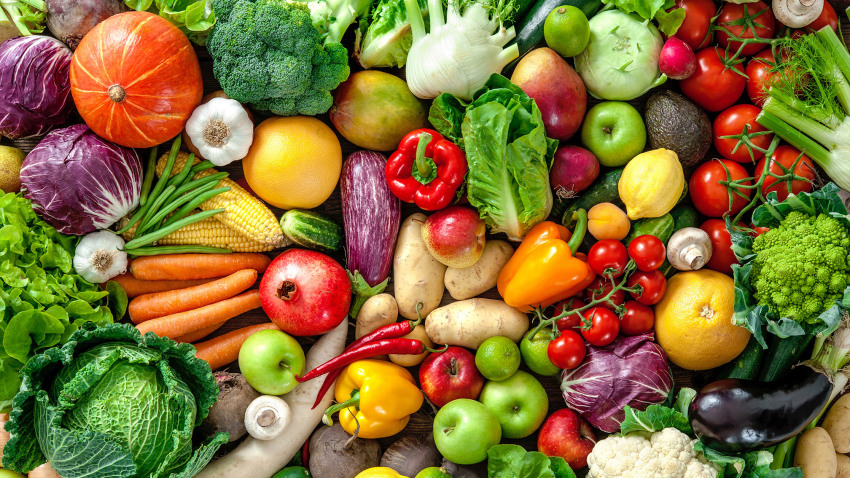 Cal_OES's tweet photo. .@CalFresh1 Food Benefits Available for Additional #wildfire Victims 🍎🥑 🥪Are you and your family eligible?➡️➡️➡️https://t.co/nMg0yRDsZ9
#CreekFire #ElDoradoFire #ValleyFire #BobcatFire #OakFire #SlaterFire #GlassFire #ZoggFire https://t.co/3ddF9KtUAm