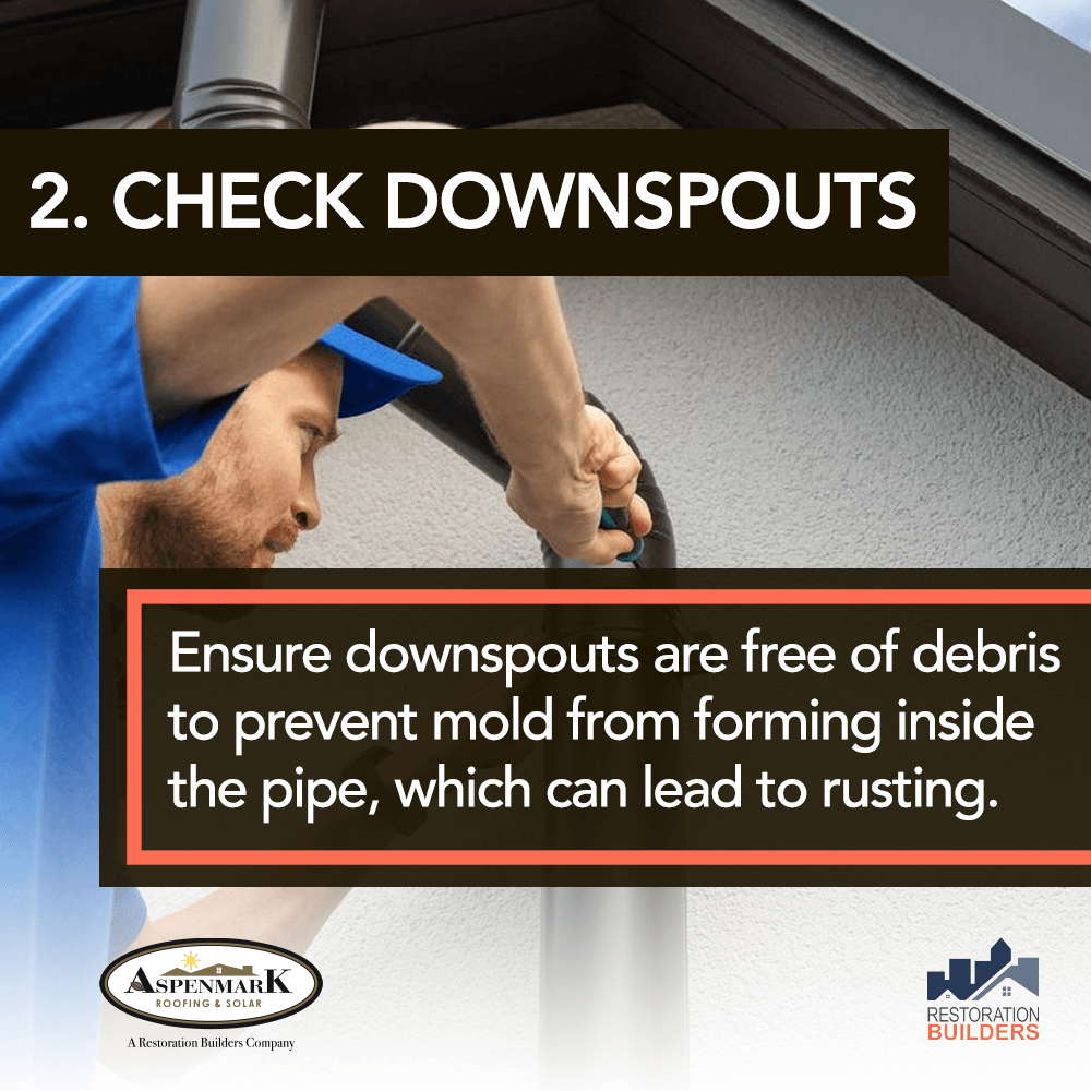 Aspenmark's tweet photo. Old Man Winter is just around the corner! While we don't experience the kind of harsh winters seen up north, colder temps and the odd snowfall can cause problems if you're not prepared. Here are four simple steps you can take to winterize your roof! #roofing #roofrepair https://t.co/Qaj8ekm2fj